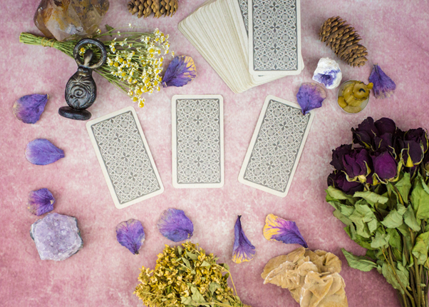 tarot cards reading for love life