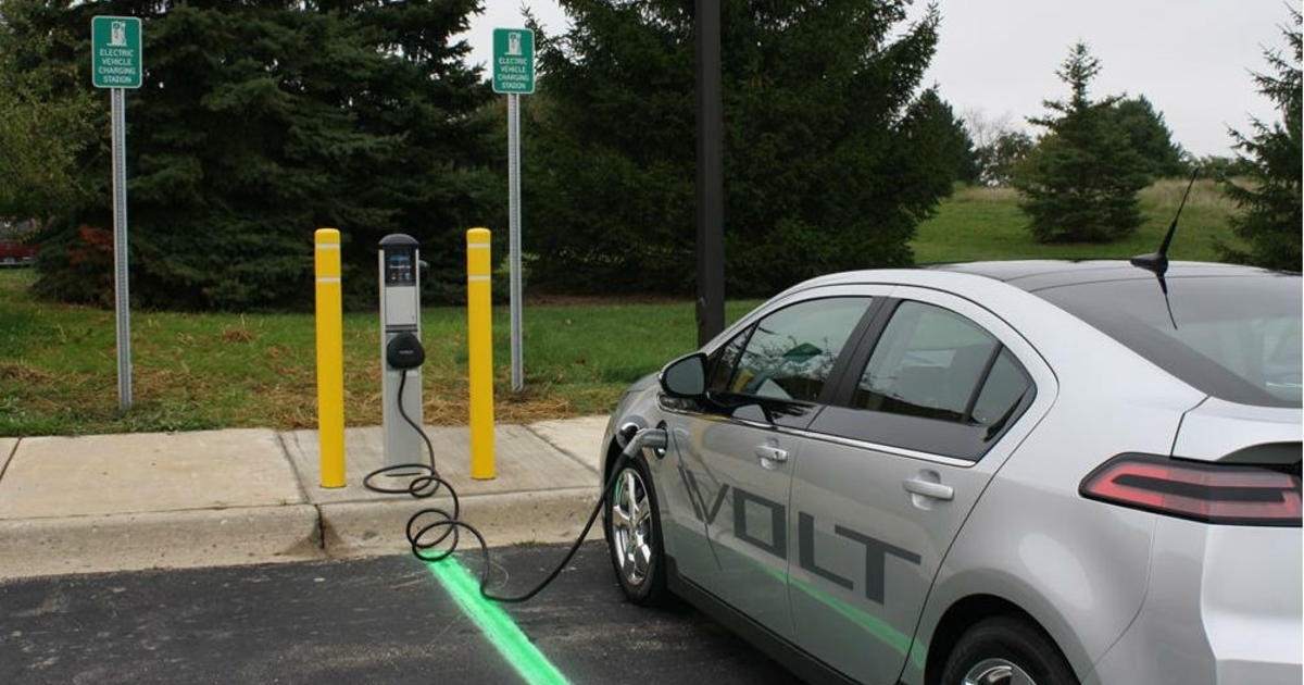 federal grants for electric vehicle charging stations